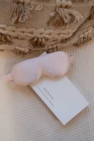 Avalon Blush Heated Eye Mask